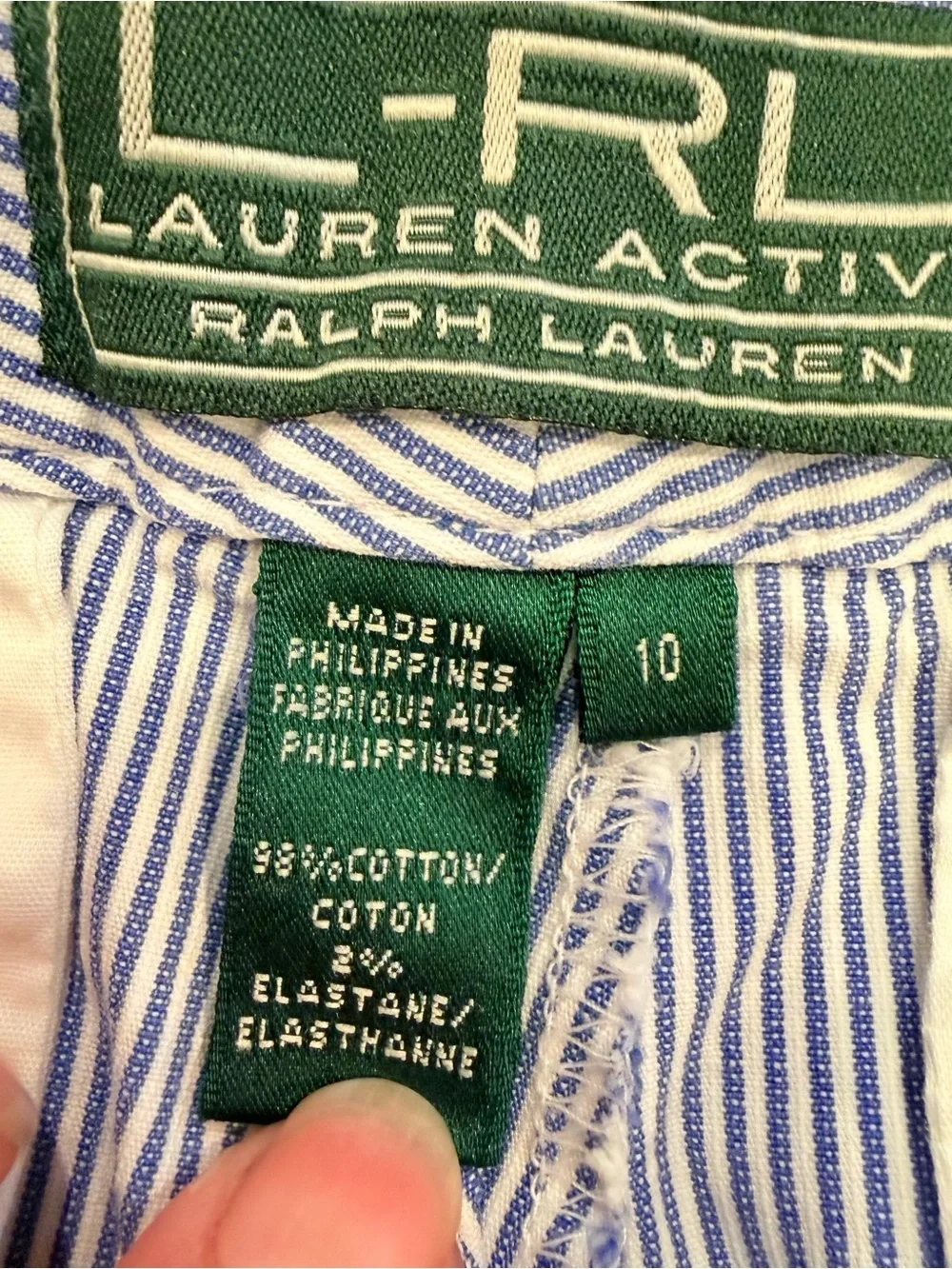 Ralph Lauren Women’s seersucker Shorts Size 10 Blue/White Stripe EUC